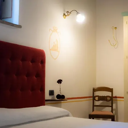 Villa Al Confine By Mmega Calzolaro