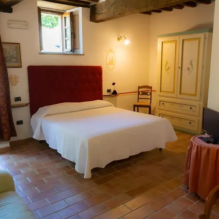 Villa Al Confine By Mmega Calzolaro