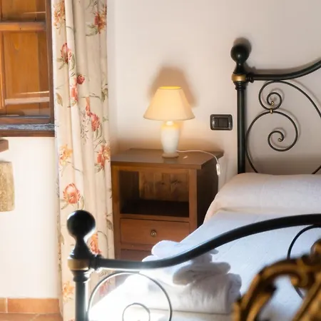 Al Confine By Mmega Calzolaro