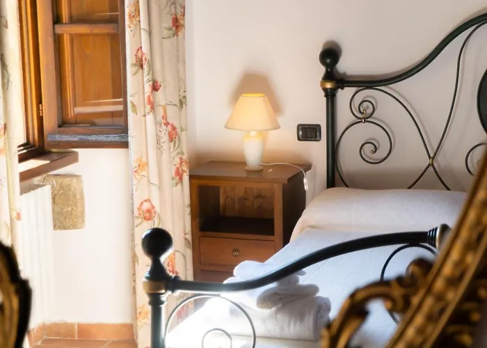 Al Confine By Mmega Calzolaro